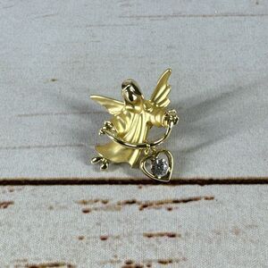 Vtg GIGI GIUSTI Matte & Shiny Gold Tone ANGEL Pin Dangle Heart Clear Rhinestone